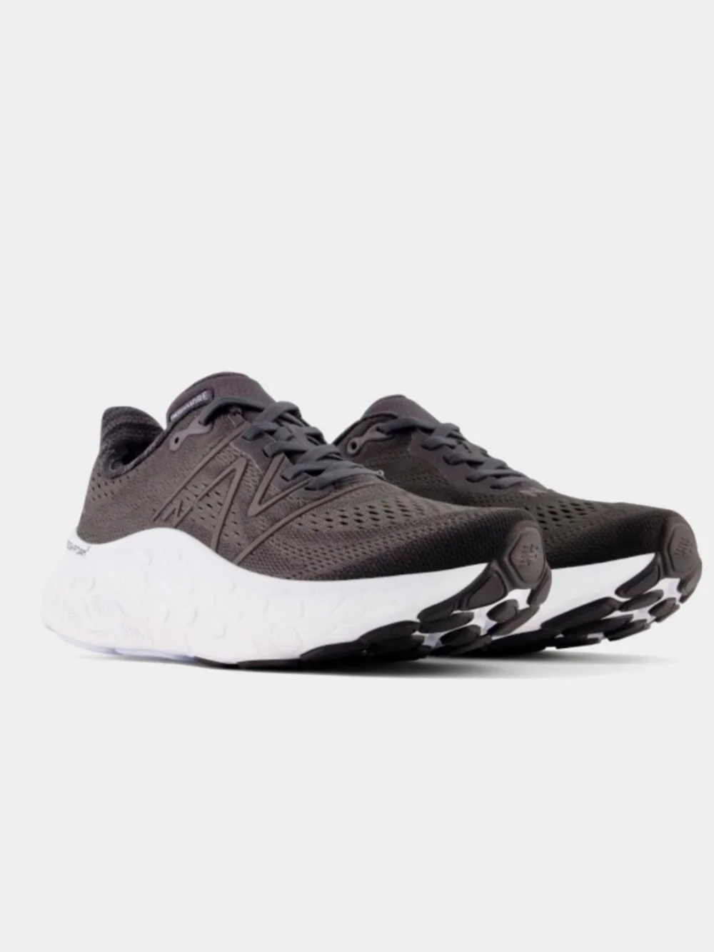 New Balance Fresh Foam X More v4 Black Phantom White Grey WM0RBK4 Size 9.5 WIDE